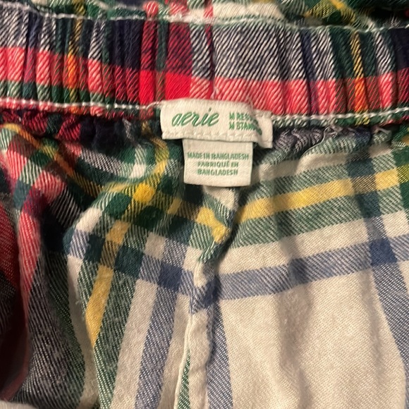 Aerie joggers. NEVER WORN. Fitted bottom. - Picture 4 of 4